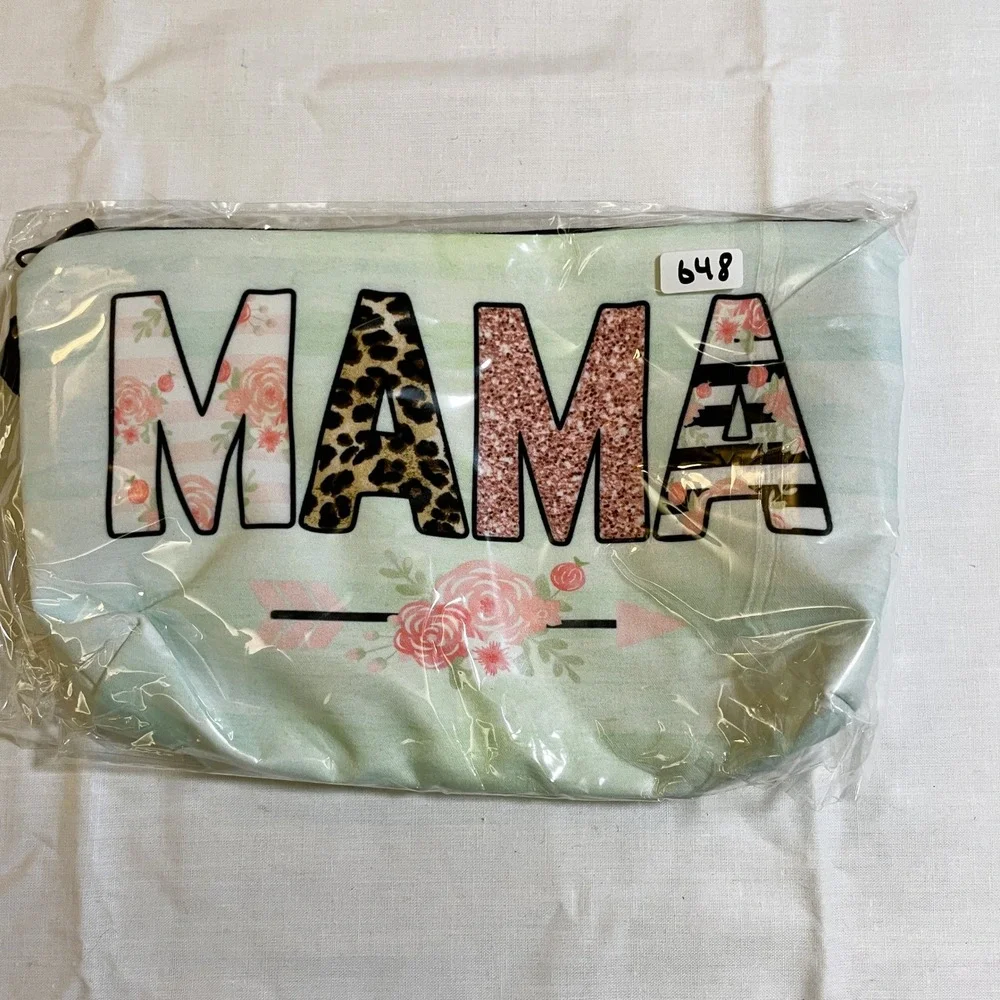 The Pouch MAMA Cosmetic Bag Women OS Mint Green NWT Leopard Floral Hearts Boho